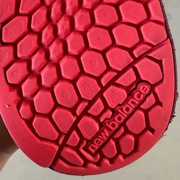 NEW BALANCE Fresh Foam 980 Running Shoes Limited Edition GLOW Burgundy Zebra 9 - Picture 7 of 7